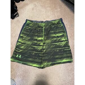 Under Armour loose fit shorts size 2XL